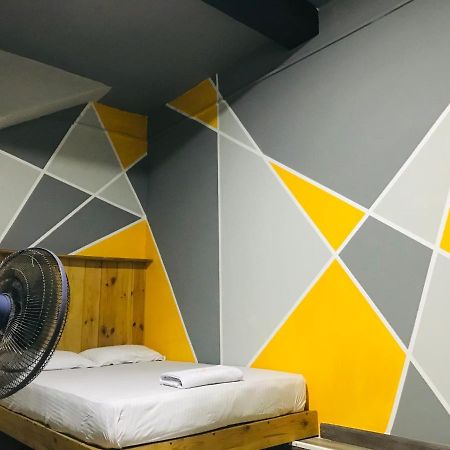 Alina Budget Hotel كادويلا المظهر الخارجي الصورة