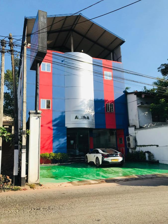 Alina Budget Hotel كادويلا المظهر الخارجي الصورة