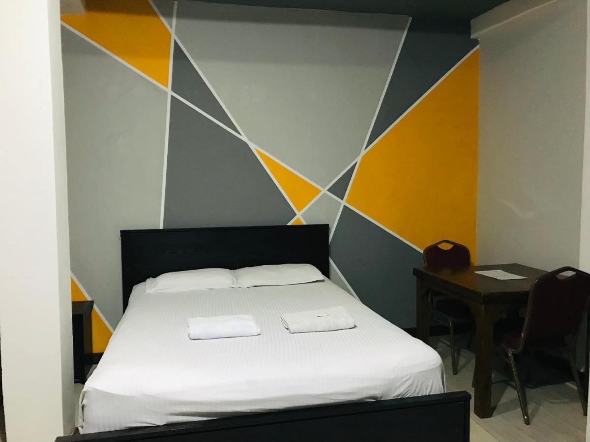 Alina Budget Hotel كادويلا المظهر الخارجي الصورة