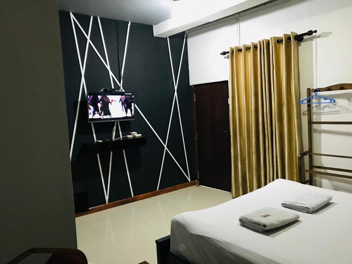Alina Budget Hotel كادويلا المظهر الخارجي الصورة