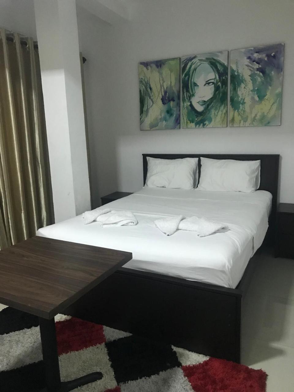 Alina Budget Hotel كادويلا المظهر الخارجي الصورة