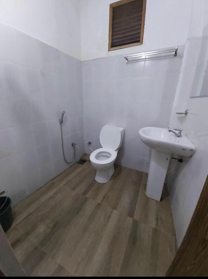 Alina Budget Hotel كادويلا المظهر الخارجي الصورة