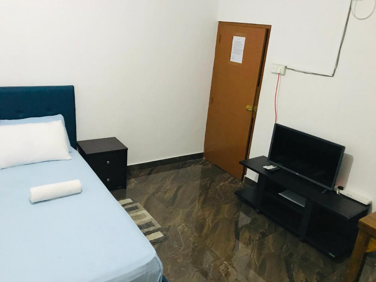 Alina Budget Hotel كادويلا المظهر الخارجي الصورة